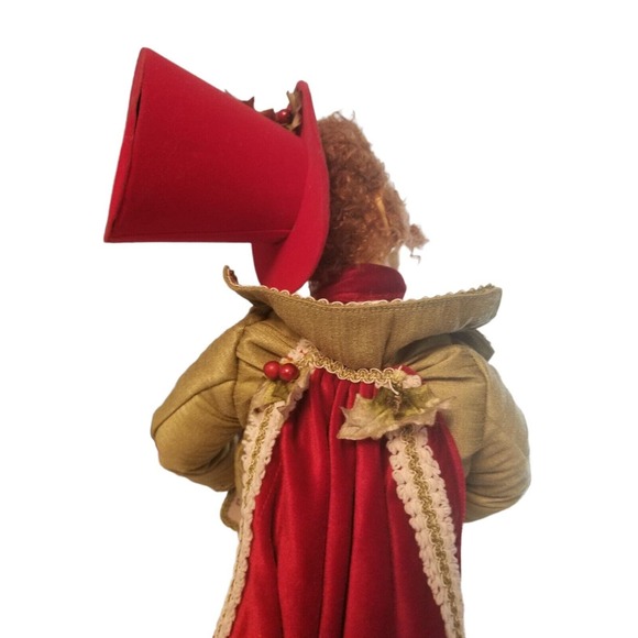 Vintage Big Traditional Caroler Rare Figure Decorative 29 in‎ Long - Picture 7 of 11